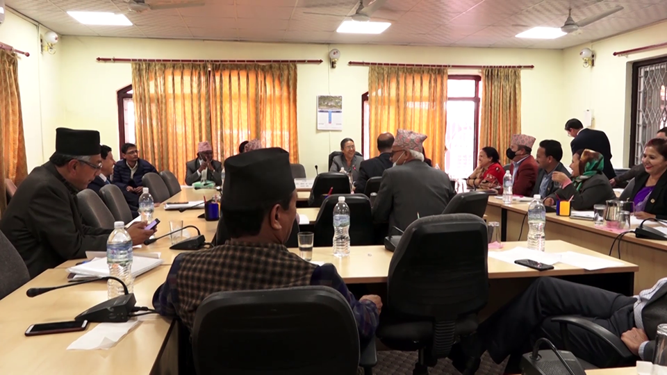 निजामति सेवा ऐन सम्बन्धि विधेयकको छलफलमा मन्त्री अनुपस्थित भएपछि बैठक स्थगित