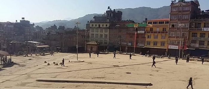 टिपरको ठक्करबाट आमाछोरीको मृत्युपछि काभ्रेको पनौती तनावग्रस्त, अनिश्चितकालीन कर्फ्यु आदेश जारी