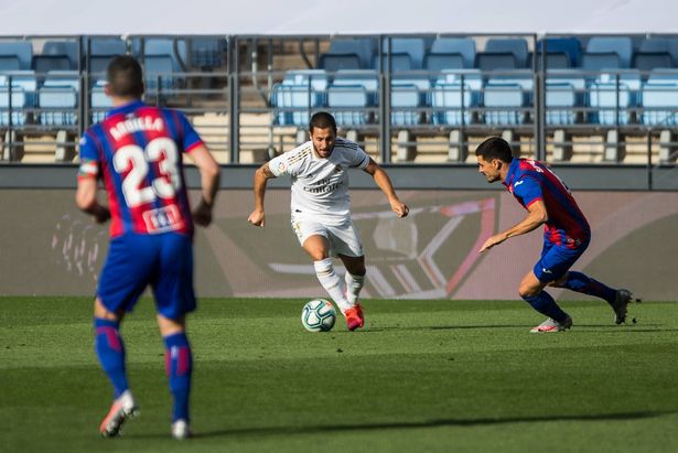 स्पेनिस ला–लिगाः उपाधि दावेदार रियल म्याड्रिडद्वारा एइबर ३–१ ले पराजित