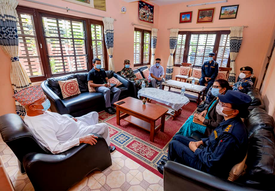 प्रधानमन्त्रीले बालकोट पुगेर भने- अढाई वर्ष पछि मात्रै फर्कन्छु