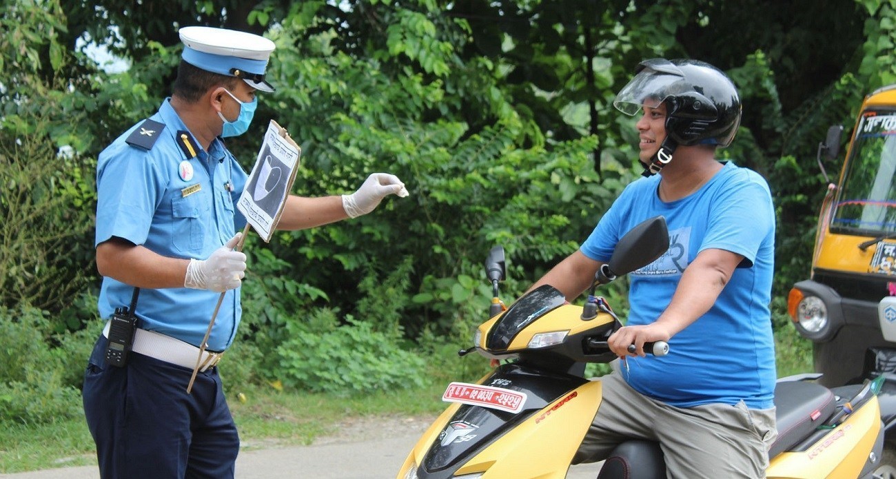 काठमाडौँमा मास्क नलगाउने १३ सयभन्दा बढीलाई होल्ड
