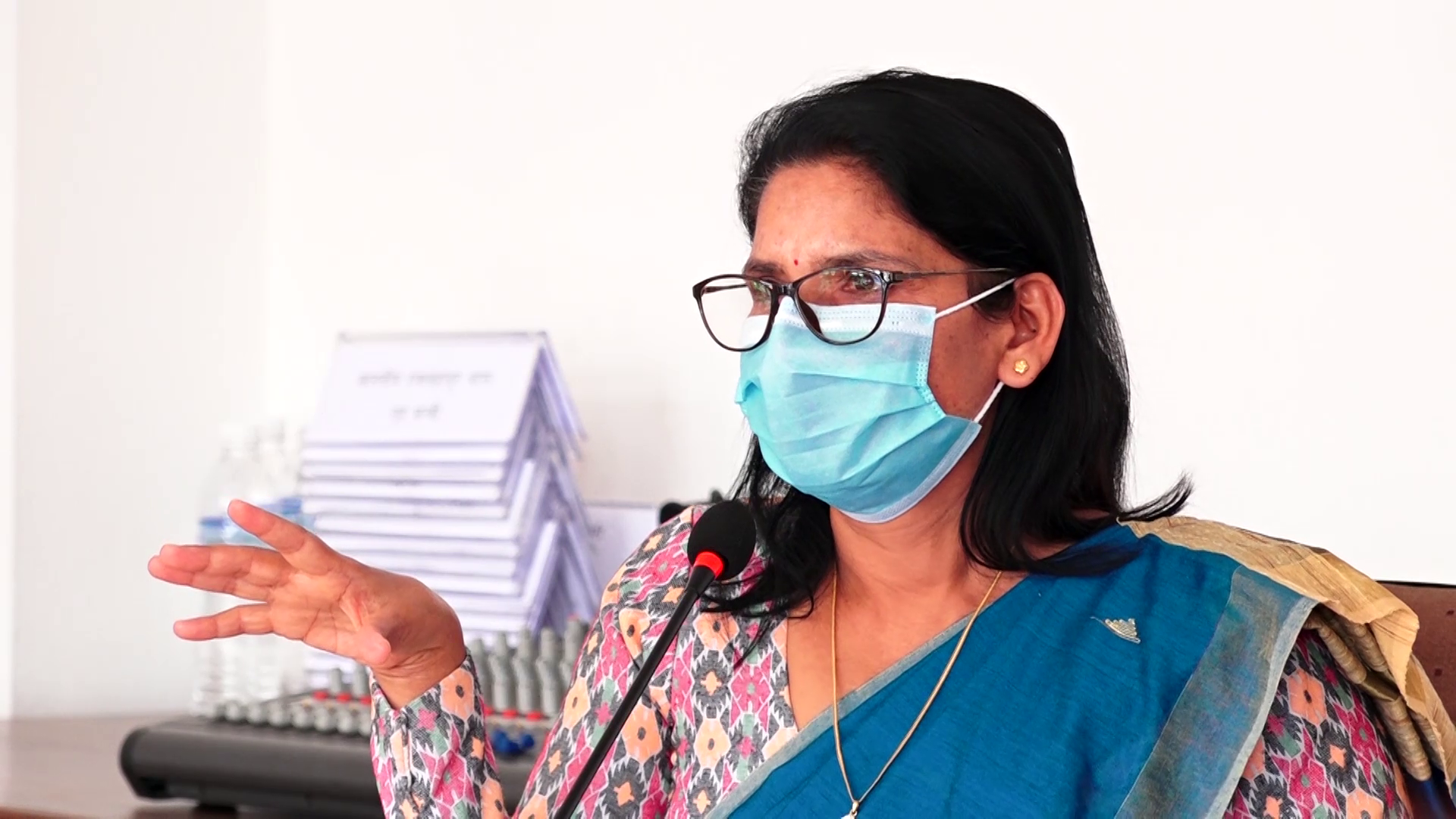 आर्थिक चलखेल रोक्न जग्गाको कित्ताकाट खोलियो : मन्त्री पद्मा अर्याल