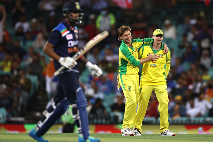 पहिलो वान डेमा अस्ट्रेलियाले भारतलाई ६६ रनले हरायो