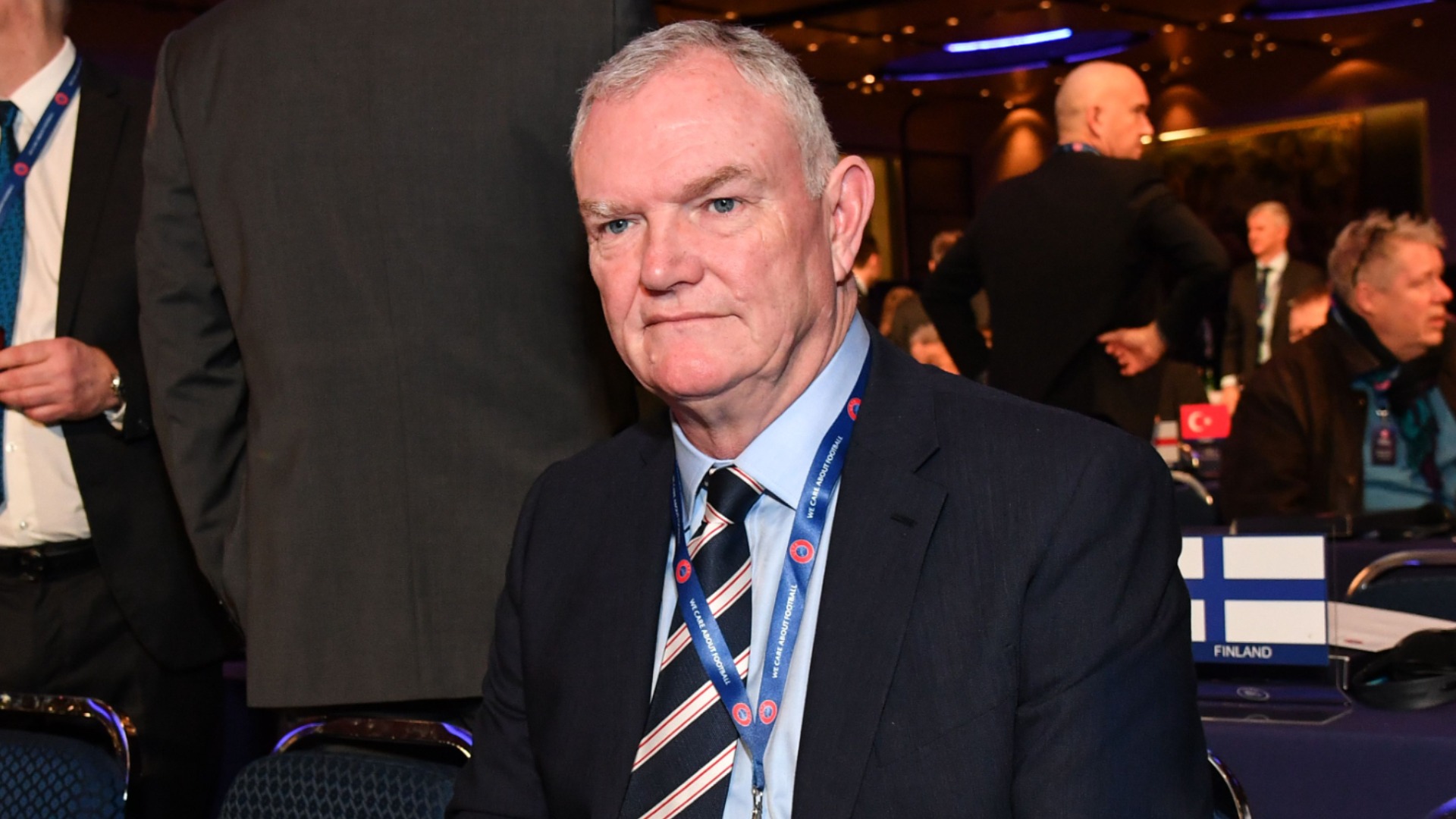 फिफाका उपाध्यक्ष ग्रेग क्लार्कद्वारा राजीनामा