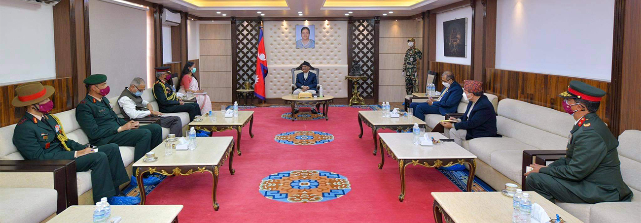 प्रधानमन्त्री ओली र भारतीय सेनाध्यक्ष नरवणेबीच भेटघाट