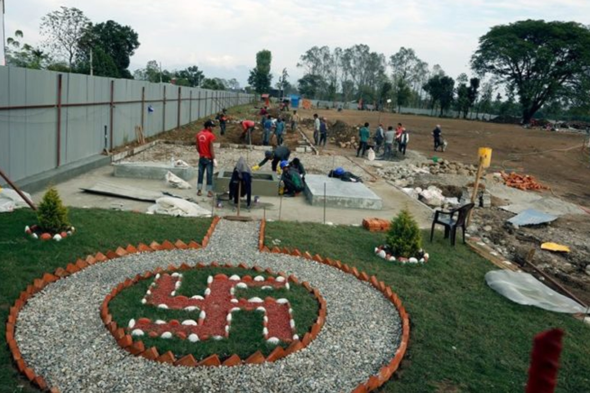 गौतमबुद्ध अन्तर्राष्ट्रिय क्रिकेट रङ्गशाला निर्माणका लागि १० लाख हस्तान्तरण