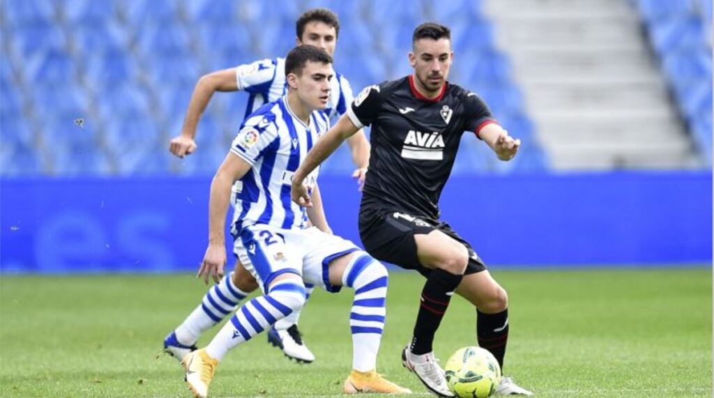 स्पेनिस ला लिगामा रियल सोसिडाड शीर्ष स्थानमा