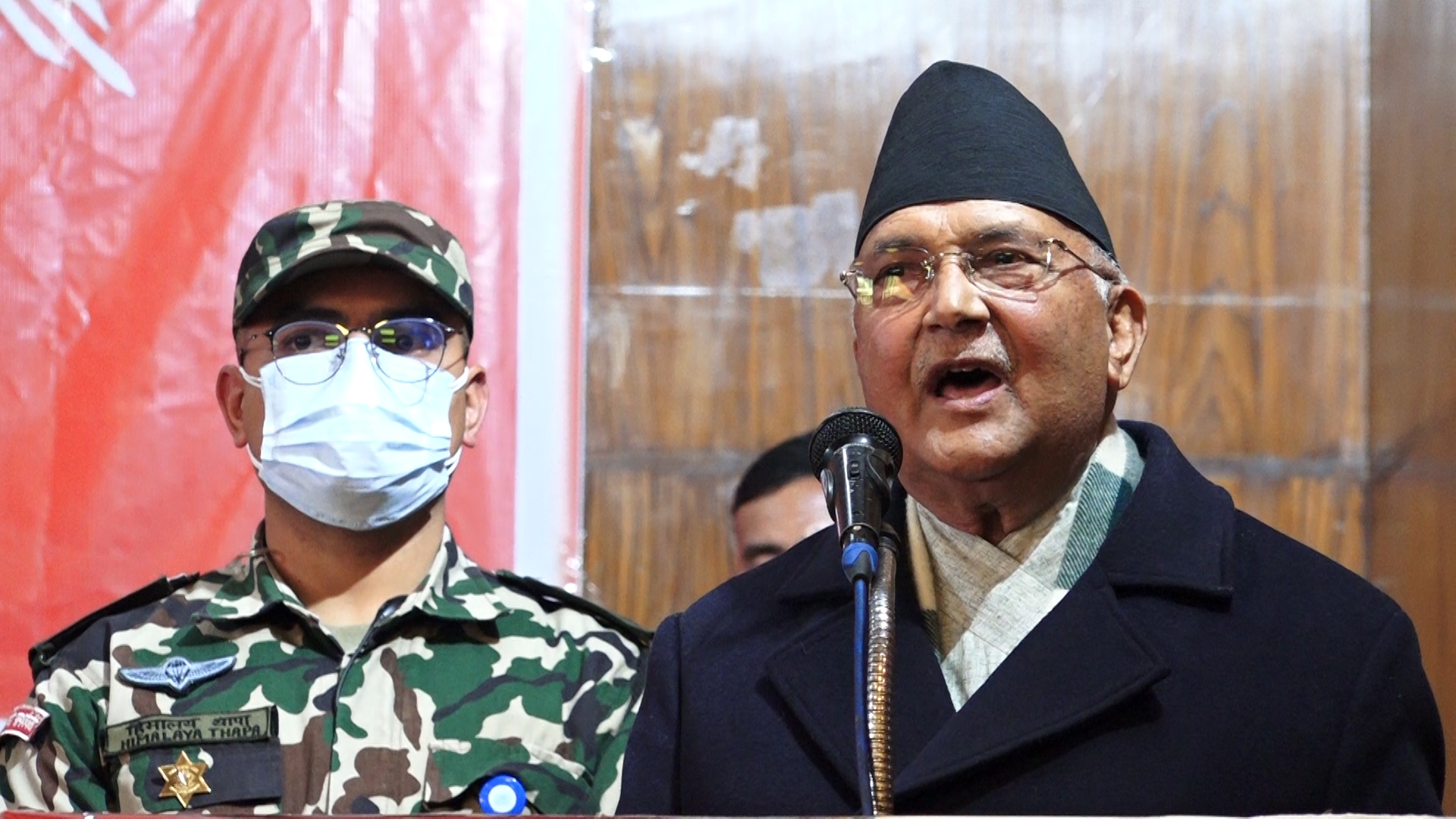 प्रचण्डले मित्रताको साटो धृतराष्ट्रले जसरी अंगालो मारे : प्रधानमन्त्री ओली