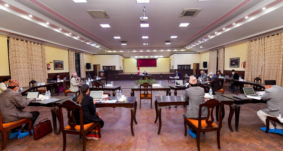 सुनसान सिंहदरवारः मन्त्रीहरु सरकारभन्दा पार्टीको काममा व्यस्त