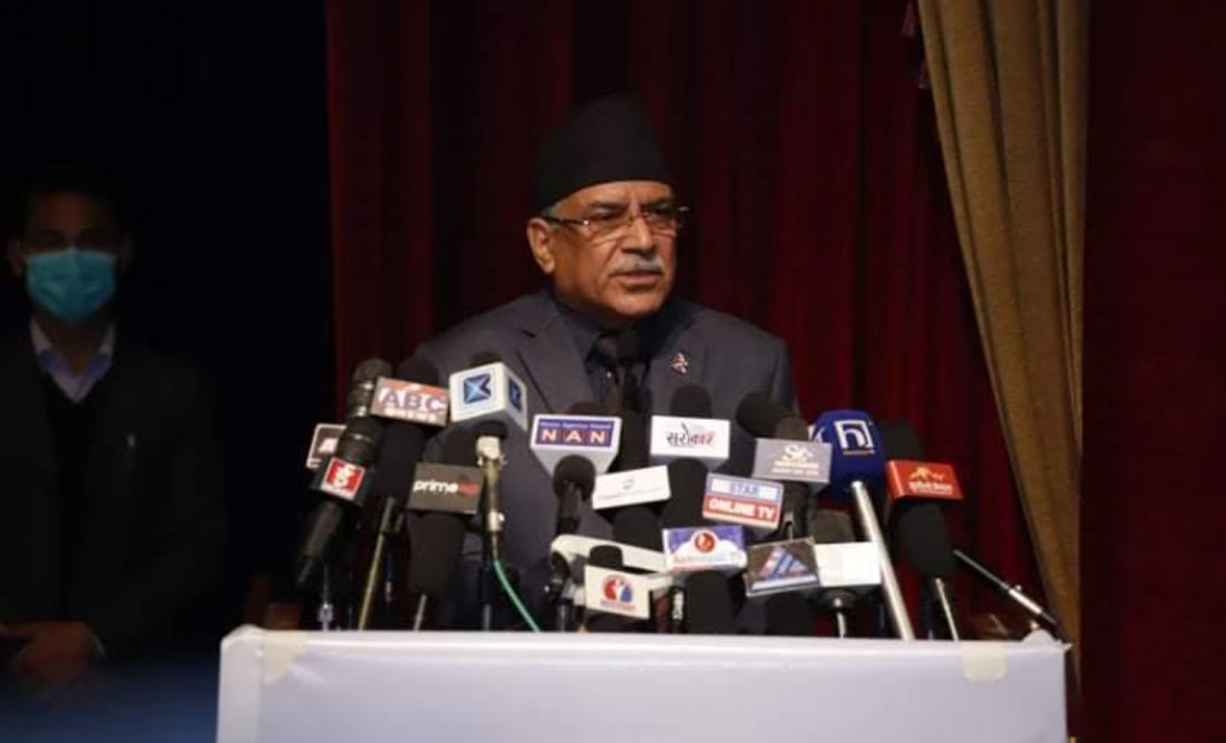 प्रधानमन्त्रीले गरेको सिफारिसमा राजाको भाषा ह्वास्स गन्‍हाएको छः प्रचण्ड