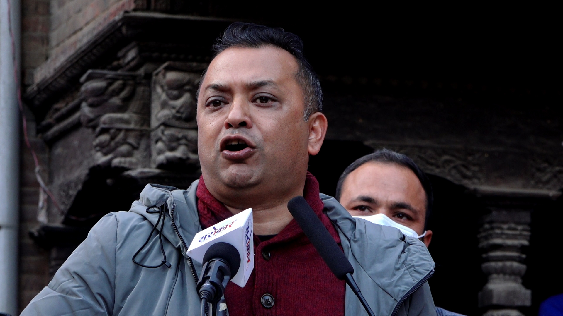 अदालतले राष्ट्रपति र प्रधानमन्त्रीलाई घर पठाउँछ: गगन थापा