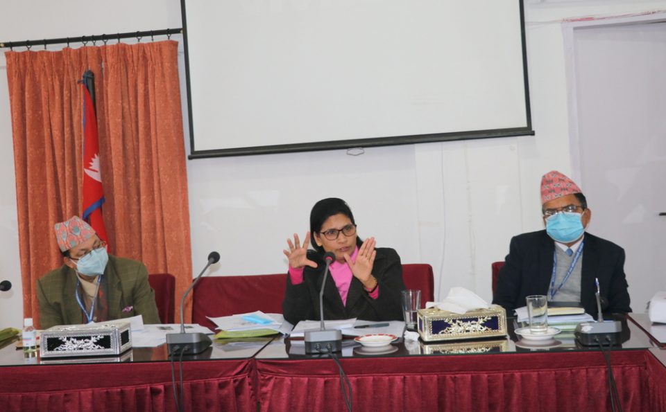 हाम्रो पहिलो प्राथमिकता किसानलाई समयमै मल उपलब्ध गराउनु हो : मन्त्री अर्याल