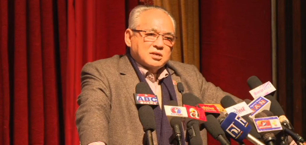 प्रधानमन्त्री र राष्ट्रपति को बन्ने कुराले पार्टी विभाजन भएको होः गृहमन्त्री