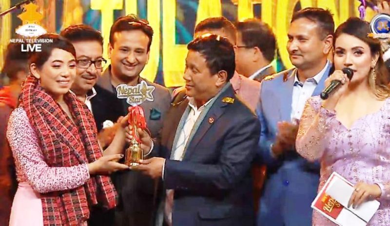 ‘नेपाल स्टार’को उपाधि पोखराकी एलिना गुरुङलाई
