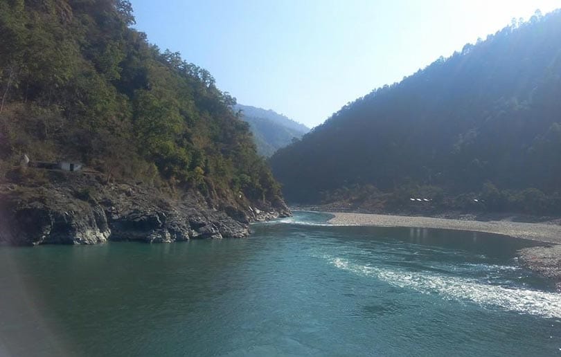 नेपाललाई रोकेर महाकालीमा आफूखुसी बाँध बनाउँदै भारत