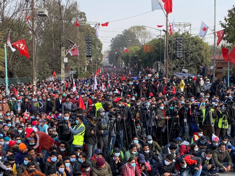 प्रचण्ड-माधव समूहले आज देशैभर खुसियाली सभा गर्दै