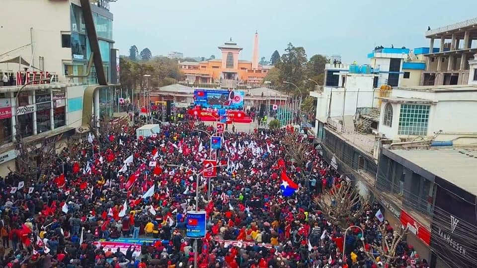 ‘निरङ्कुश राजतन्त्रको प्रेतात्मा जगाउन नारायणहिटी पुगे ओली’