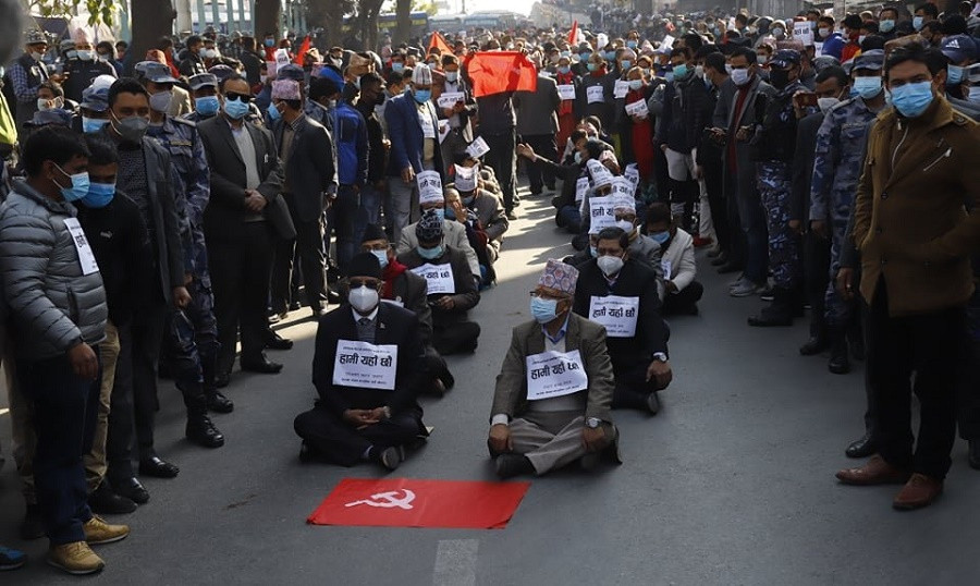 प्रचण्ड–नेपाल समूहले तेस्रो चरणको आन्दोलन घोषणा गर्दै