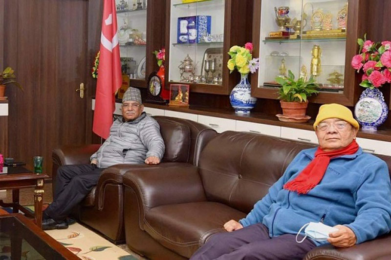 ओलीलाई सम्मानजनक ढंगले बिदा गर्न र नेकपाभित्रैबाट नयाँ प्रधानमन्त्री चुन्न गौतमको प्रस्ताव