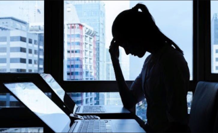 इन्टरनेटको गलत प्रयोगः बालबालिका यौन शोषणमा पर्दै