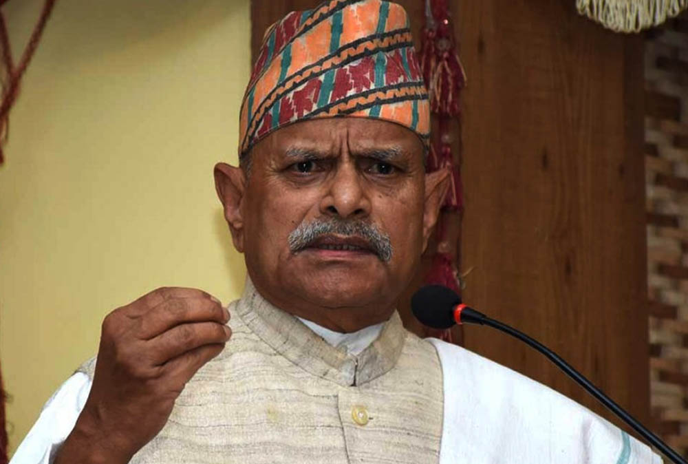 राष्ट्रपति भण्डारीबाट नै लोकतन्त्रमाथि प्रहार हुँदै छः पूर्व राष्ट्रपति यादव