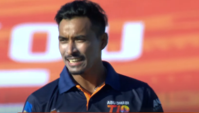 टी १० लिगमा सोमपालले एकै ओभरमा लिए २ विकेट