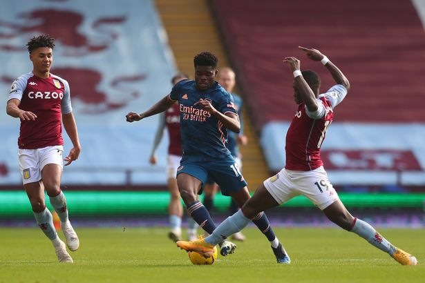 इङ्ग्लिस प्रिमियर लिगमा एभर्टन छैठौं, एस्टोन भिल्ला आठौँ स्थानमा