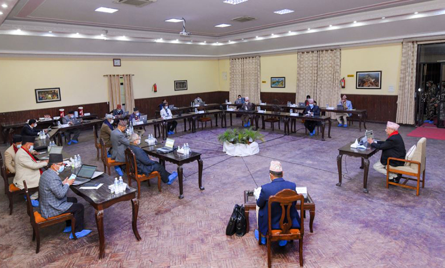 तत्काल मन्त्रिपरिषद्लाई पूर्णता दिने सत्तारुढ गठबन्धनको निर्णय