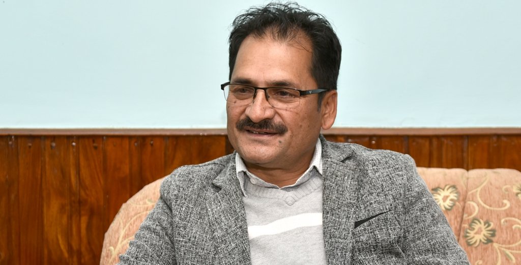 सरकारले सुरु गर्याे विप्लवसँग अनौपचारिक वार्ता, नेता भेट्न मन्त्री नै पुगे कारागार