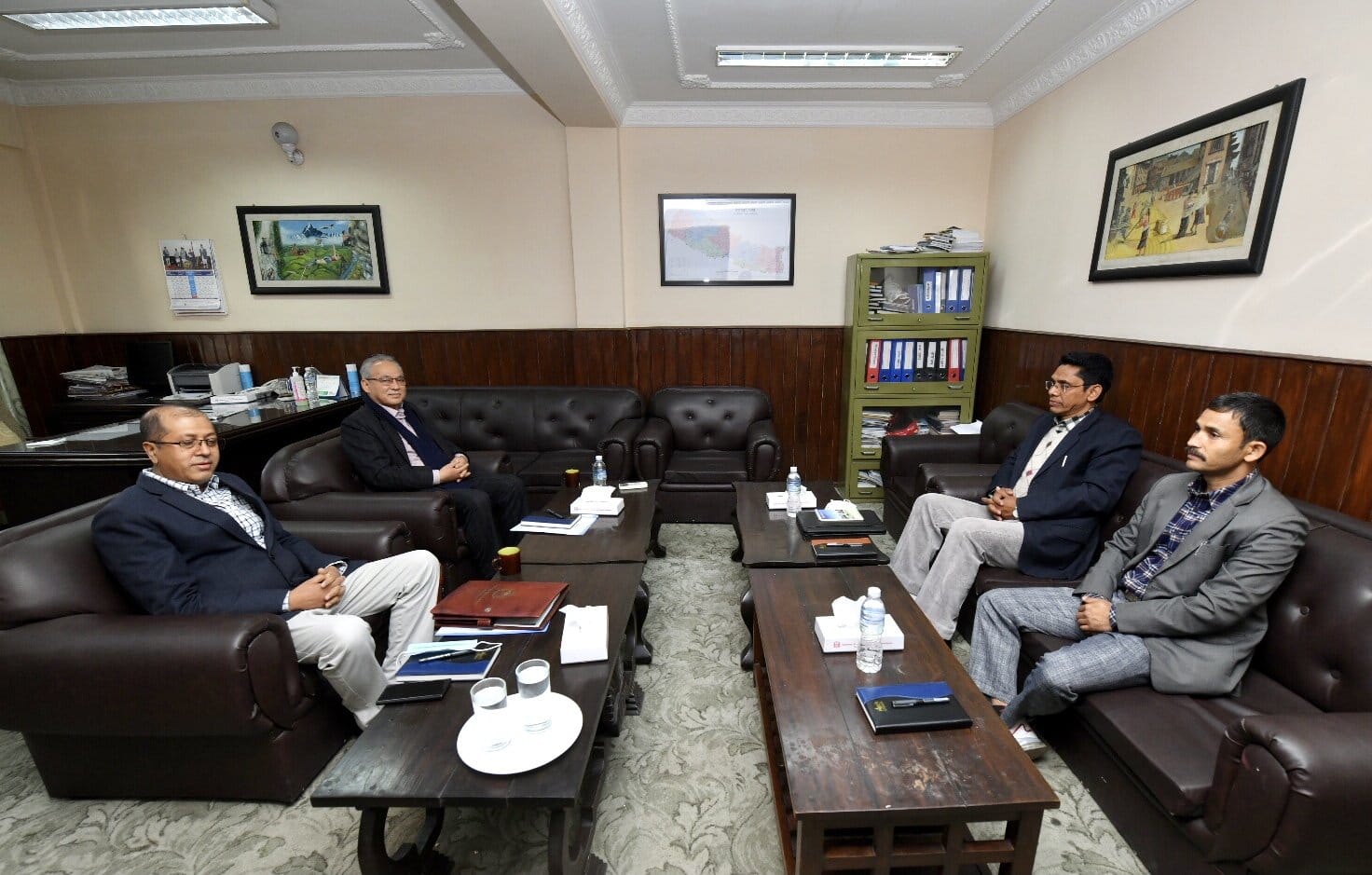 विप्लव नेकपासंगको वार्ता आज पनि जारी, सरकारले माग्यो हिंसा त्यागेको प्रतिबद्धता