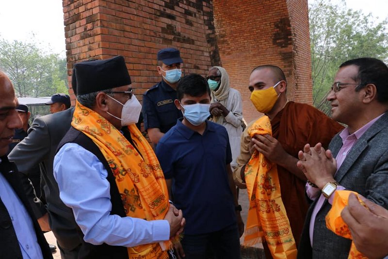 प्रचण्ड लुम्बिनीस्थित मायादेवी मन्दिर पुगे
