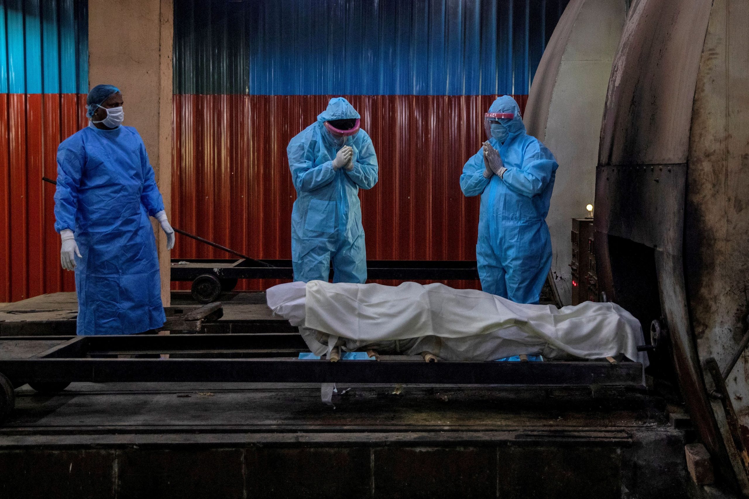भारतमा एकैदिन कोरोना संक्रमणबाट ३७८० जनाको मृत्यु