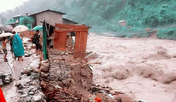 विपद्को पुनःस्थापन अनुदान वितरण शुरु