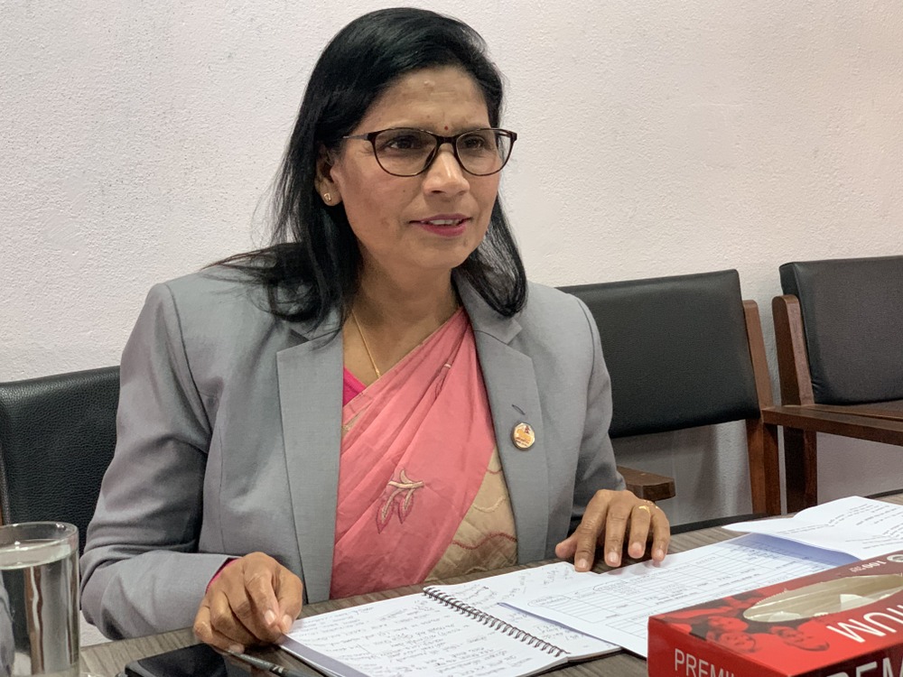 कृषकलाई राहत प्रदानका लागि अध्ययन गर्न मन्त्री अर्यालको निर्देशन