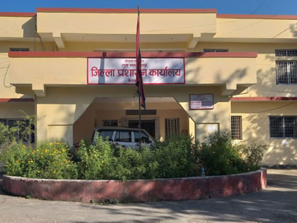 कैलालीमा निश्चित समय तोकी सबै पसलहरू खोल्न प्रसाशनको अनुमति