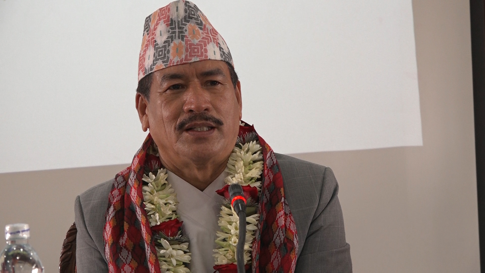 मन्त्रालयमा रहुञ्जेल पर्यटन क्षेत्रको विकासका लागि काम गर्छु : मन्त्री श्रेष्ठ