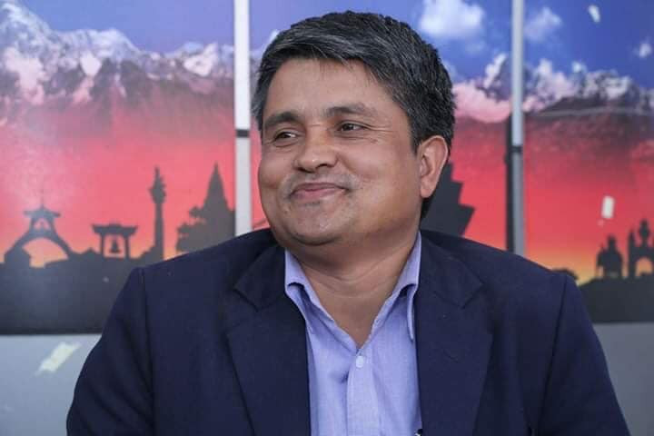 माधवको पार्टीलाई सूर्य थापाको व्यंग्य: नाममै मजाक त नगर्ने कि,  दुनियाँ हाँस्दैछन् !