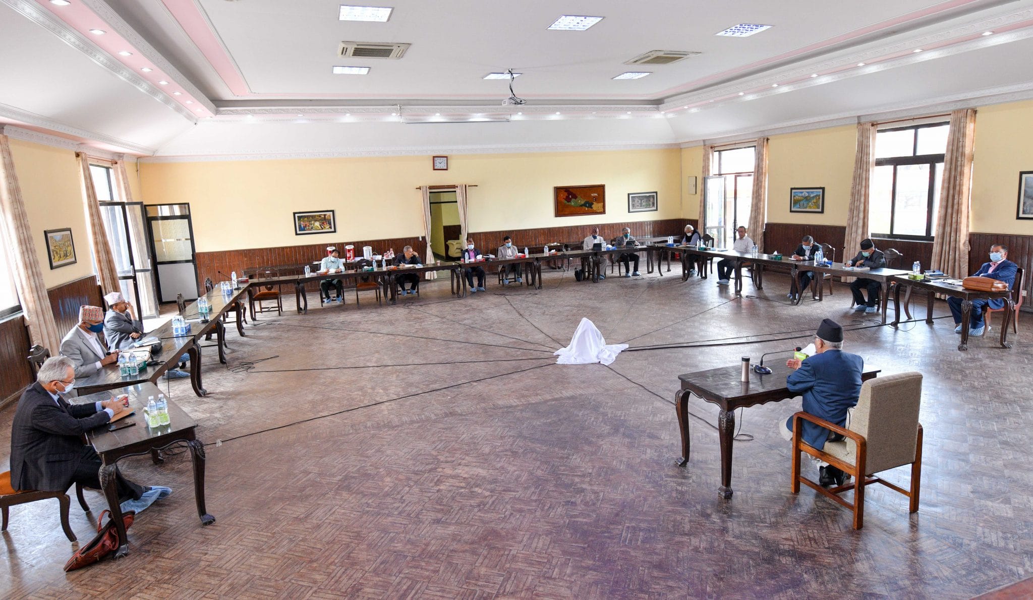 एमाले स्थायी कमिटि बैठक जारी