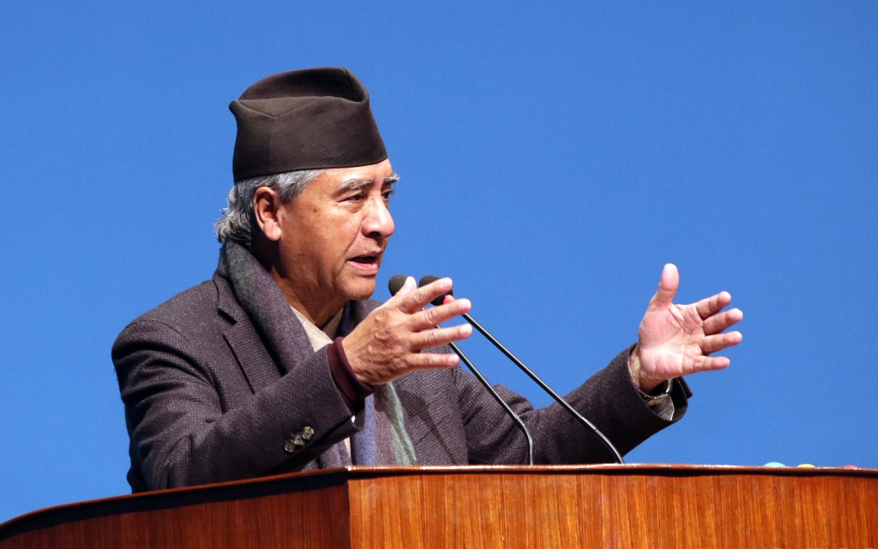 सरकारको मुख्य प्राथमिकतामा खोप