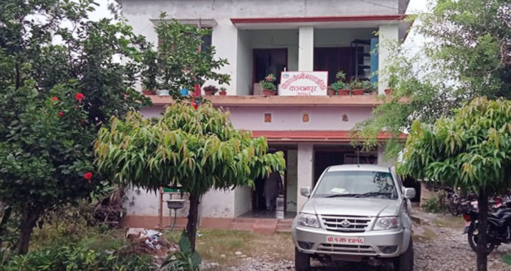 सडक निर्माण सम्पन्न नभई भुक्तानी दिएपछि नगरपालिकाका कागजपत्र अख्तियारको नियन्त्रणमा