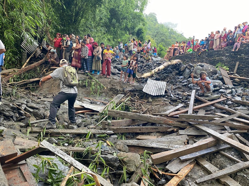 म्याग्दीमा पहिरोले घर बगाउँदा दुई जनाको ज्यान गयो