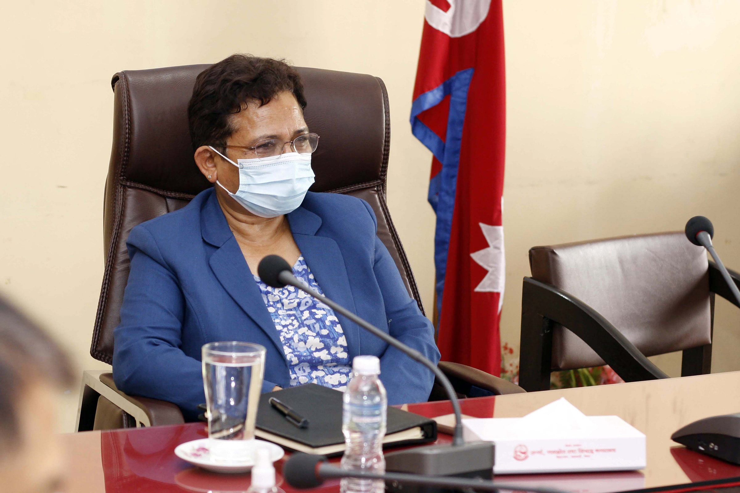 विद्युत् प्राधिकरणलाई ऊर्जामन्त्रीको प्रश्न – डेडिकेटेड र ट्रंक लाइनको महसुल किन उठेन ?