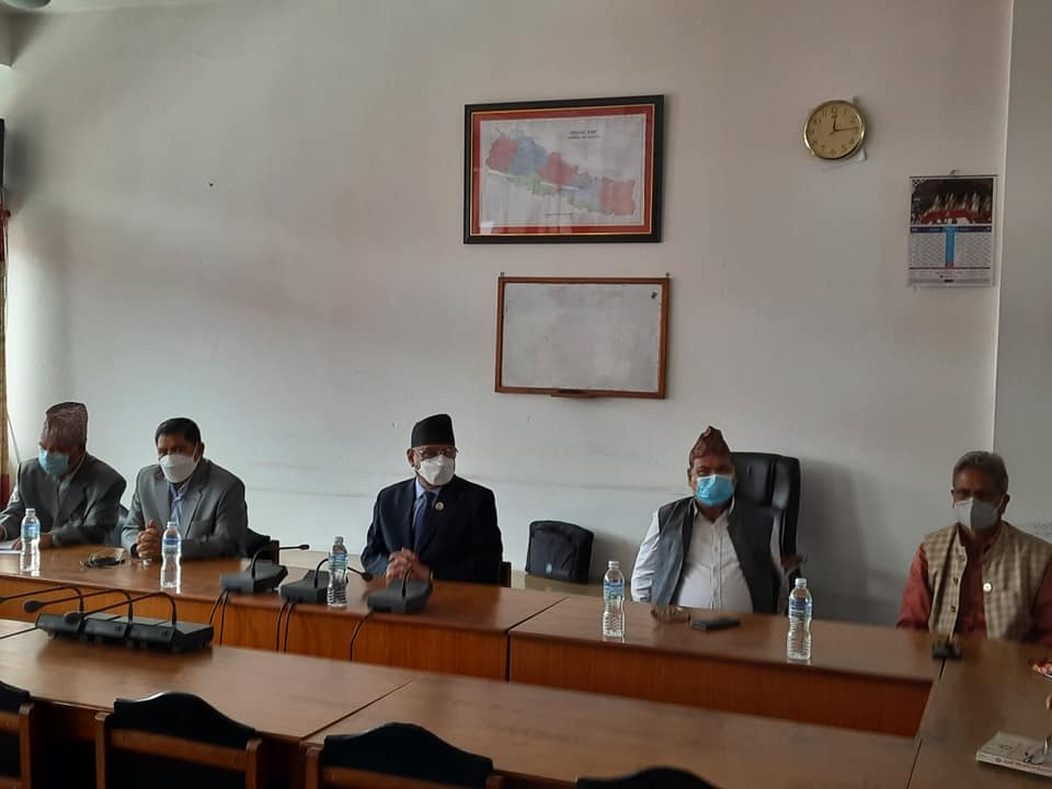 देउवालाई मत दिने माओवादीको निर्णय