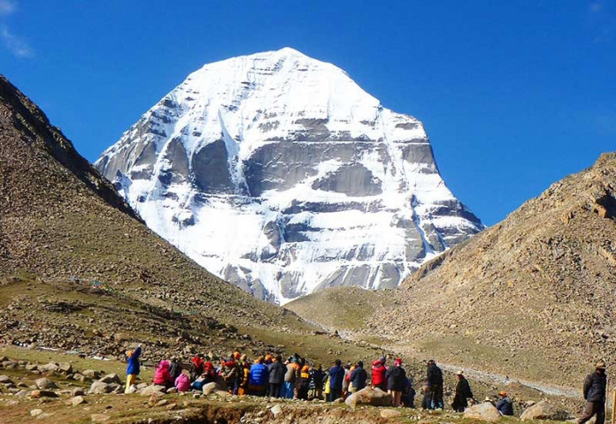 नेपाली भूमि लिमी लाप्चाबाटै मानसरोवर कैलाश दर्शन, भारतीय तीर्थारु आउँदै