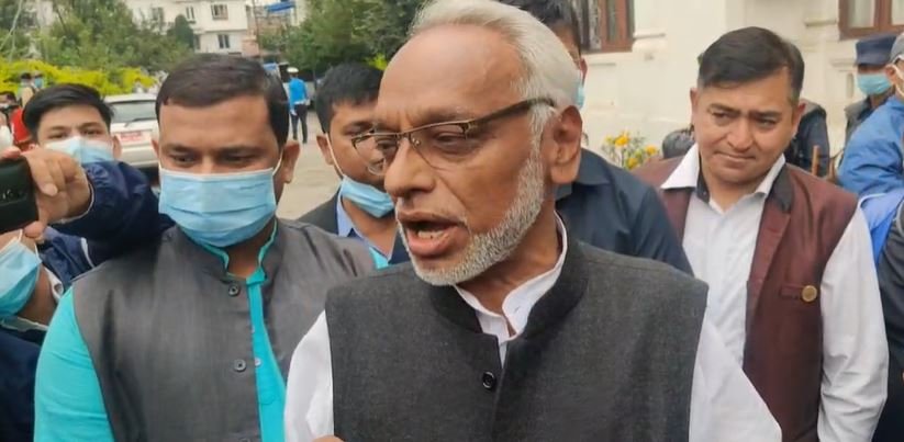 सनाखतका लागि प्रस्तावित लोसपाका नेताहरु पनि निर्वाचन आयोगमा