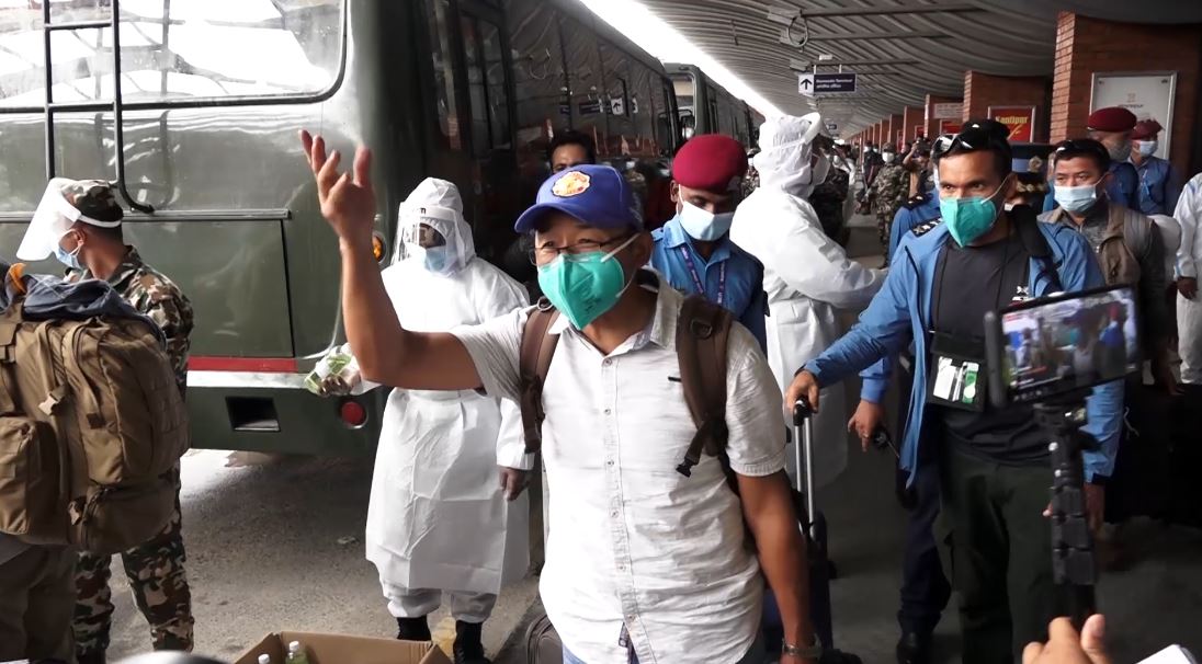 अफगानिस्तानबाट नेपाली फर्कने क्रम जारी, शुक्रबार १६५ जनाको आगमन