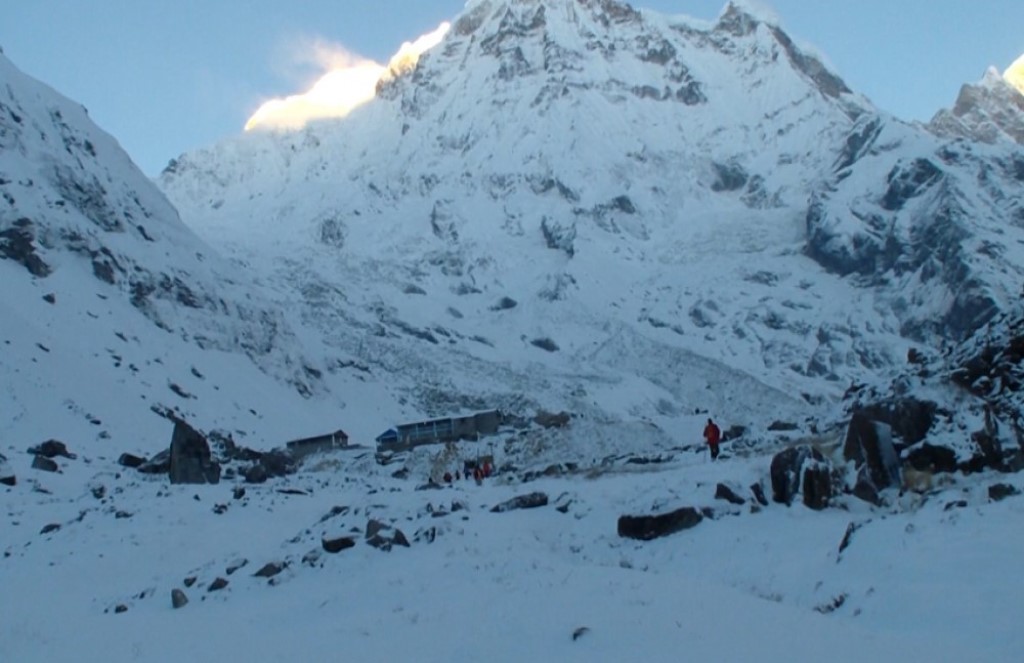 अन्नपूर्ण बेस क्याम्प नजिक पदयात्रीको मृत्यु