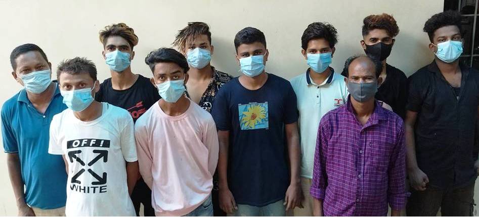 अस्पताल आएका बिरामीलाई झुक्याएर आफ्नो क्लिनिकमा लाने १० जना बिचौलिया पक्राउ