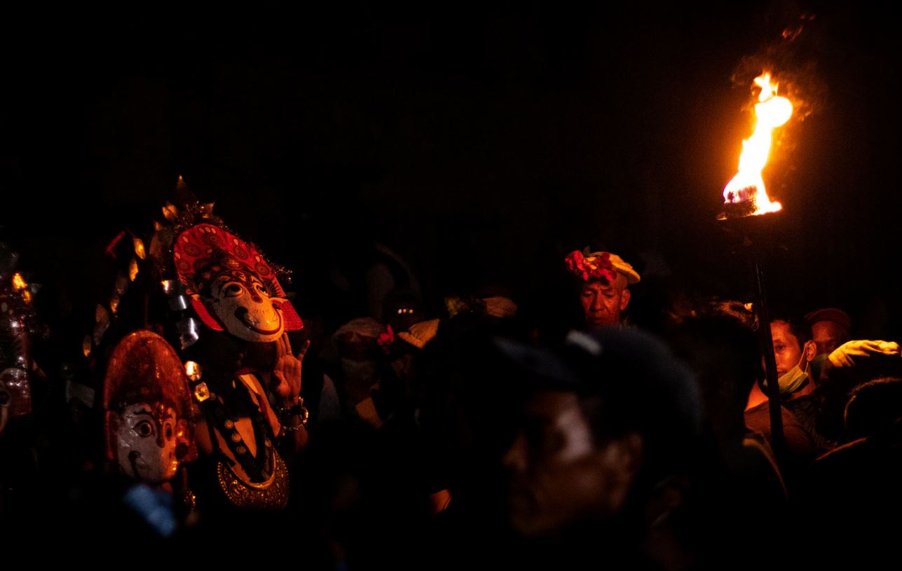 कोरोनाको कहर : नीलबाराही नाच राति मात्र सञ्चालन हुने