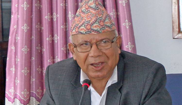 अध्यादेश जारी भएलगत्तै अर्याल होटेलमा माधव समुहकाे निर्णायक बैठक शुरू